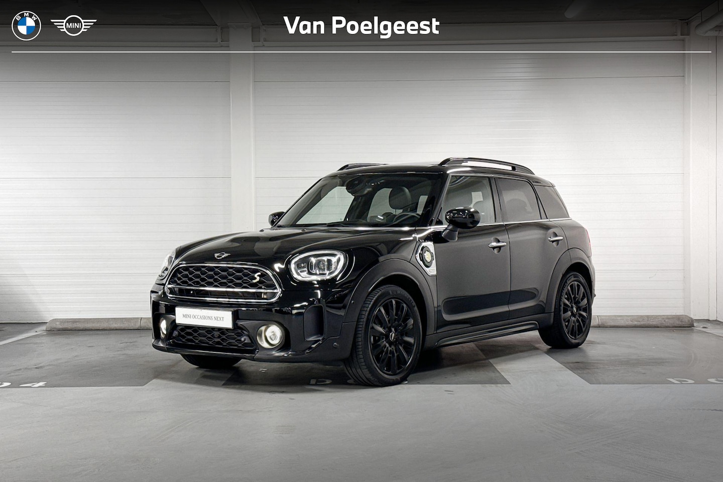 MINI Countryman - SE ALL4 | Apple CarPlay | Achteruitrijcamera | Panoramadak - AutoWereld.nl