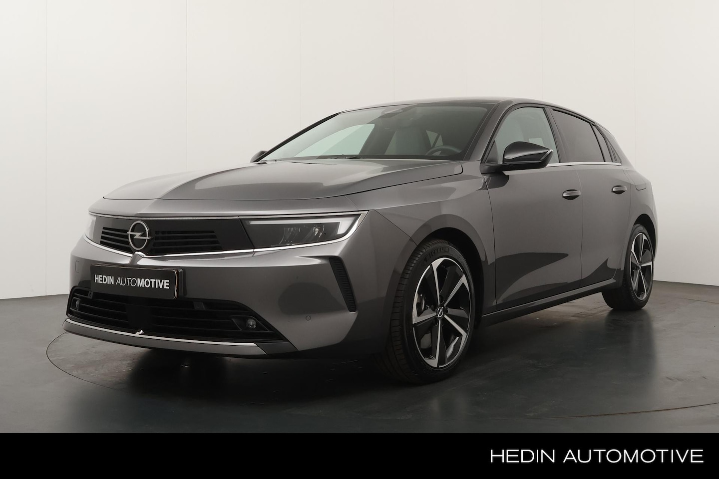 Opel Astra - 1.6 180pk Hybrid Level 4 Automaat | Adaptieve Cruise Control | Parkeer Camera | Parkeer Se - AutoWereld.nl
