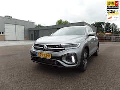 Volkswagen T-Roc - 1.5 TSI R-Line Business AUTOMAAT 2024