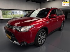 Mitsubishi Outlander - 2.0 PHEV Limited Edition X-Line|Open dak