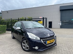 Peugeot 208 - 1.6 e-HDi Leer|Navi Allure 2014