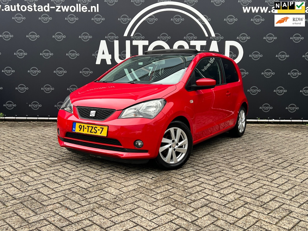 Seat Mii - 1.0 Style Sport NL-Auto / Pano / Navi / APK / Airco - AutoWereld.nl