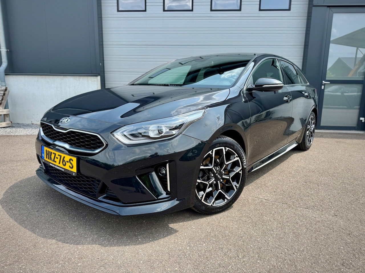 Kia Pro cee'd - 1.0 T-GDI GT-Line / Pano / Camera / Cruise - AutoWereld.nl