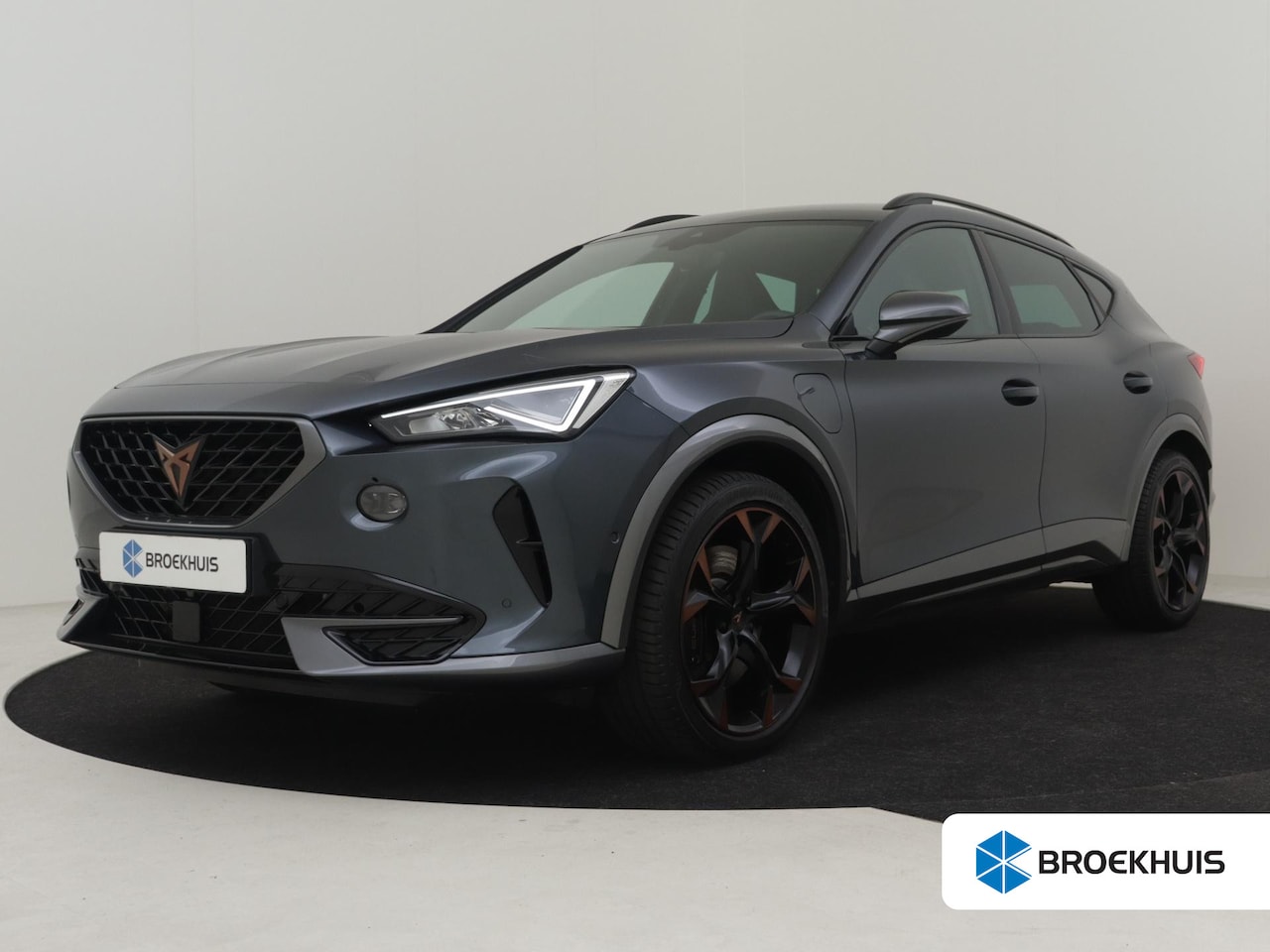 CUPRA Formentor - 1.4 e-Hybrid VZ Performance 245pk | Adaptief cruise control | Navigatie | Keyless | Full l - AutoWereld.nl