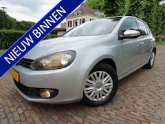 Volkswagen Golf - 1.2 TSI Comfortline BlueMotion Ecc Cruisecontrol Navigatie Stoelverwarming Pdc