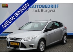 Ford Focus - 1.0 EcoBoost Lease Trend Trekhaak | Cruisecontr | Schuifdak | * All in prijs
