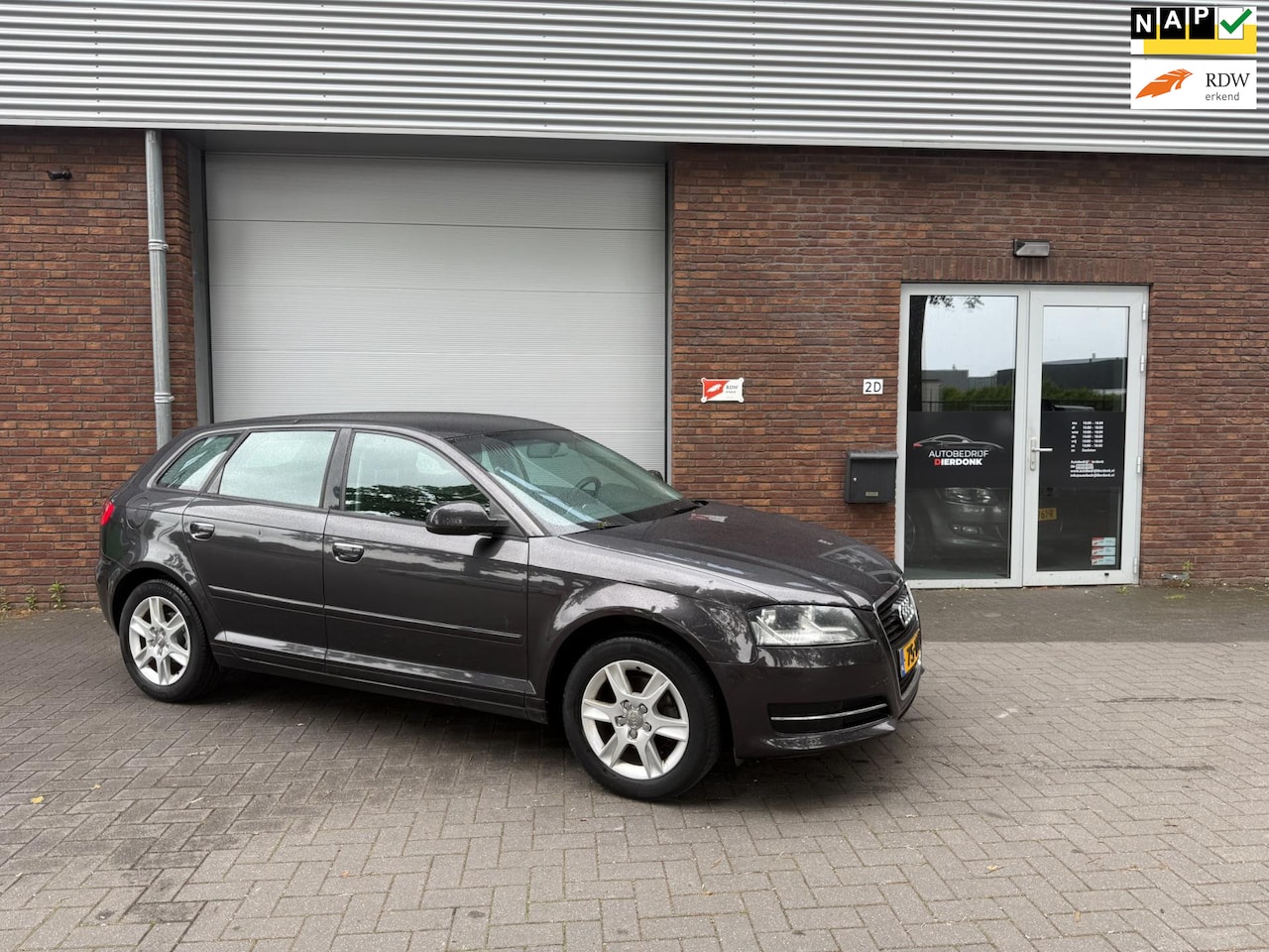 Audi A3 Sportback - 1.2 TFSI Attraction Pro Line|AIRCO|NIEUWE APK - AutoWereld.nl