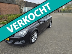 Opel Astra GTC - 1.8 Sport airco boekjes nap navi