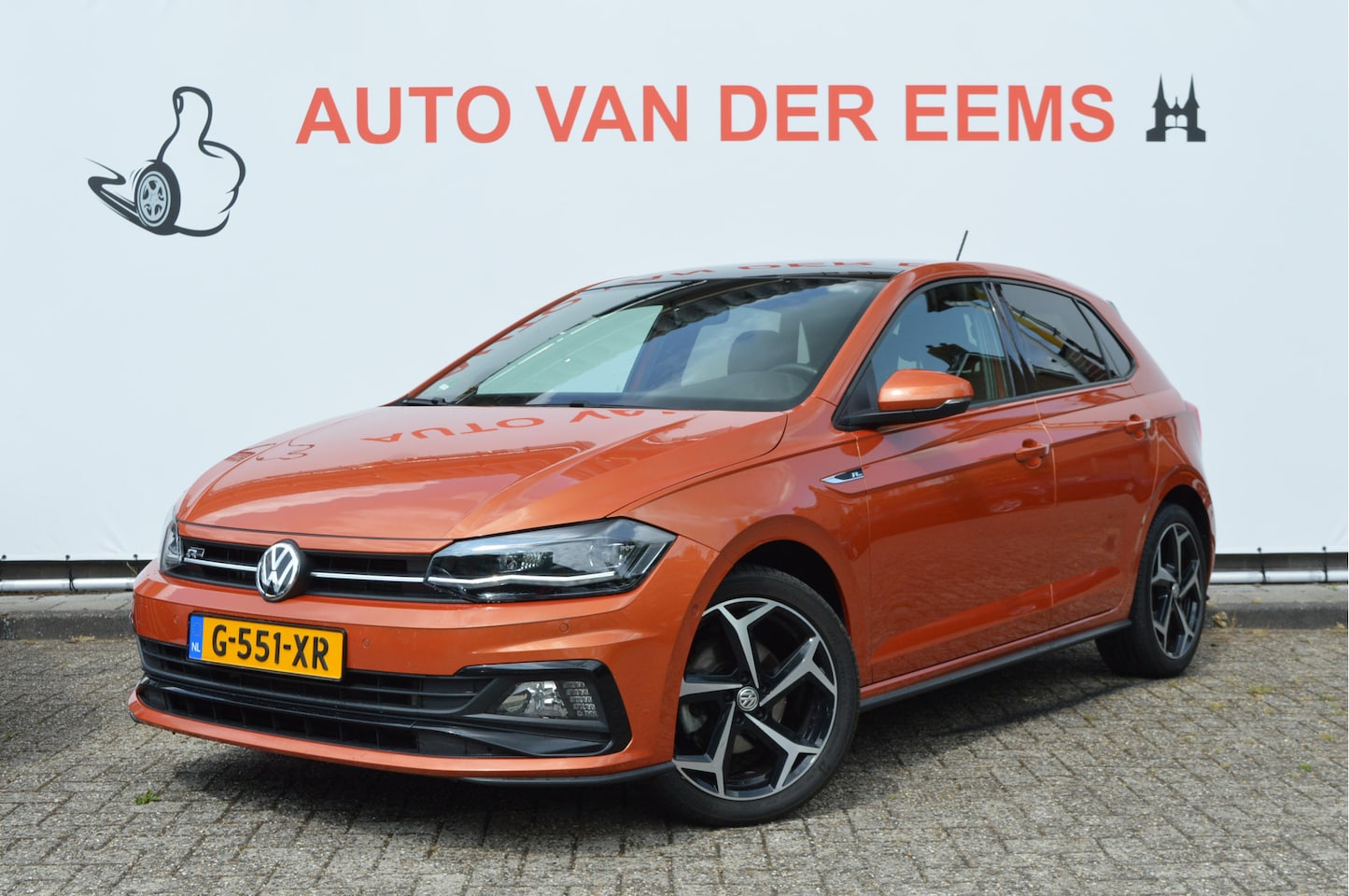 Volkswagen Polo - 1.5 TSI Highline Business R / Nap / Pano / Clima / Apple/Android - AutoWereld.nl