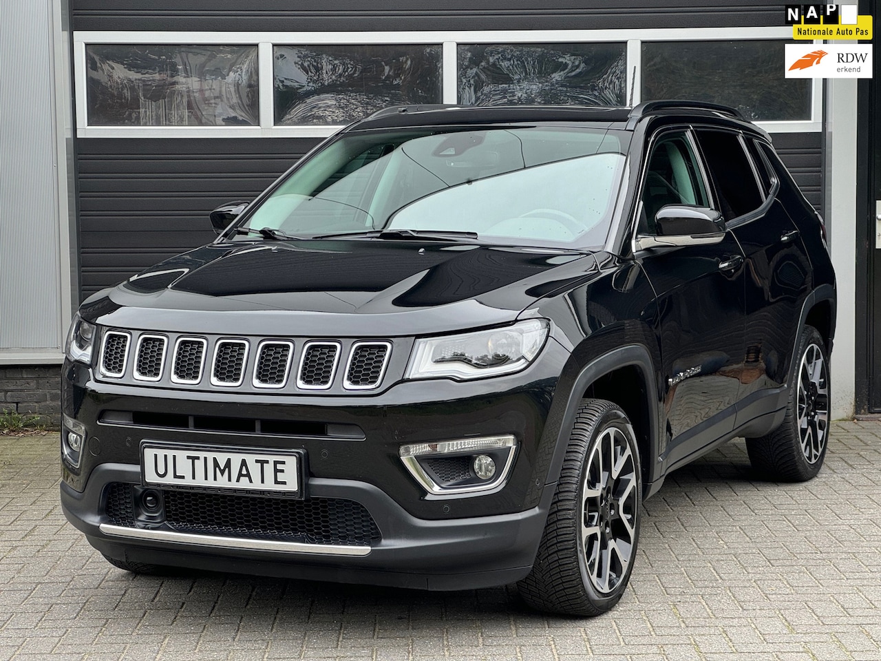 Jeep Compass - 1.3T NightEagle | Liberty Edition EX BPM Pano, Camera, Climate Control, NAP - AutoWereld.nl