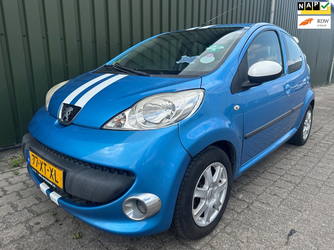 Peugeot 107 - 1.0-12V XS 1.0-12V XS Nieuwe APK - AutoWereld.nl