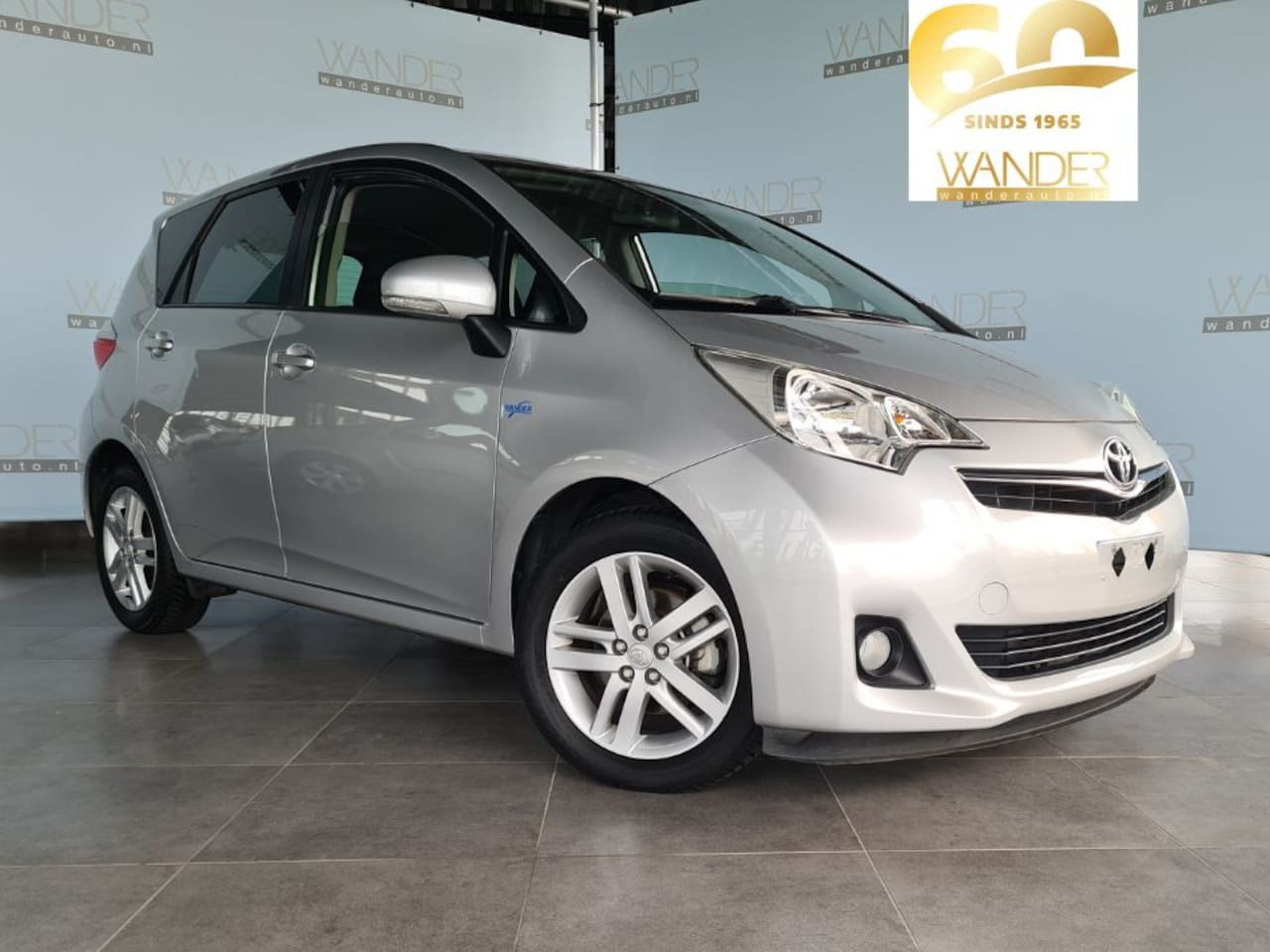 Toyota Verso S - 1.3 /Achteruitrijcamera/Afneembare trekhaak/Airco/Elektrische ramen/Bluetooth - AutoWereld.nl
