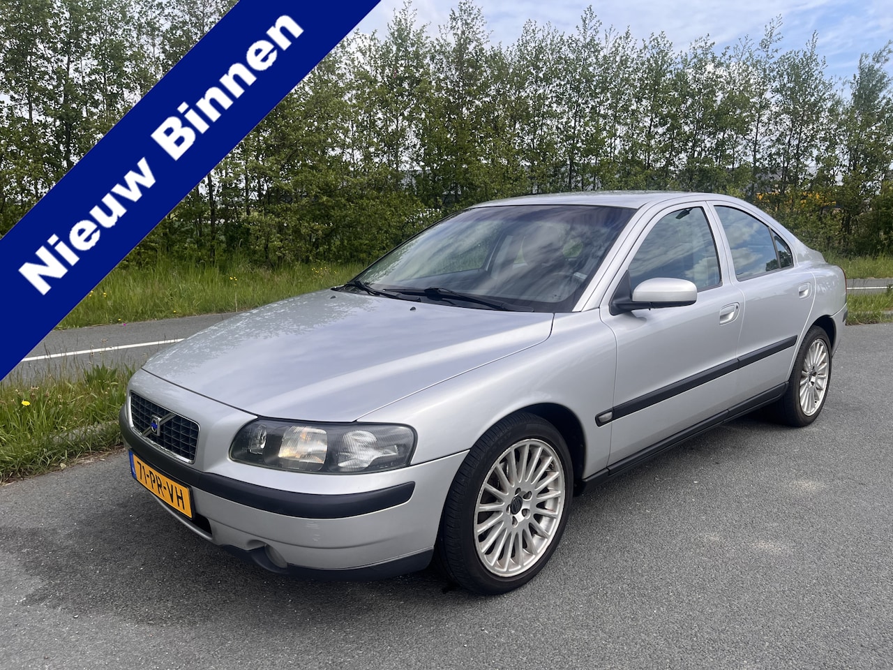 Volvo S60 - 2.4 Goed Onderhouden Distributieriem Reeds vervangen - AutoWereld.nl