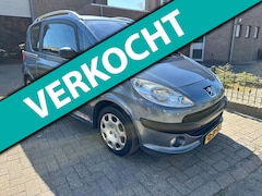Peugeot 1007 - 1.6-16V Gentry