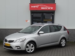 Kia Cee'd - 1.4 CVVT X-ecutive airco cruise navi org NL