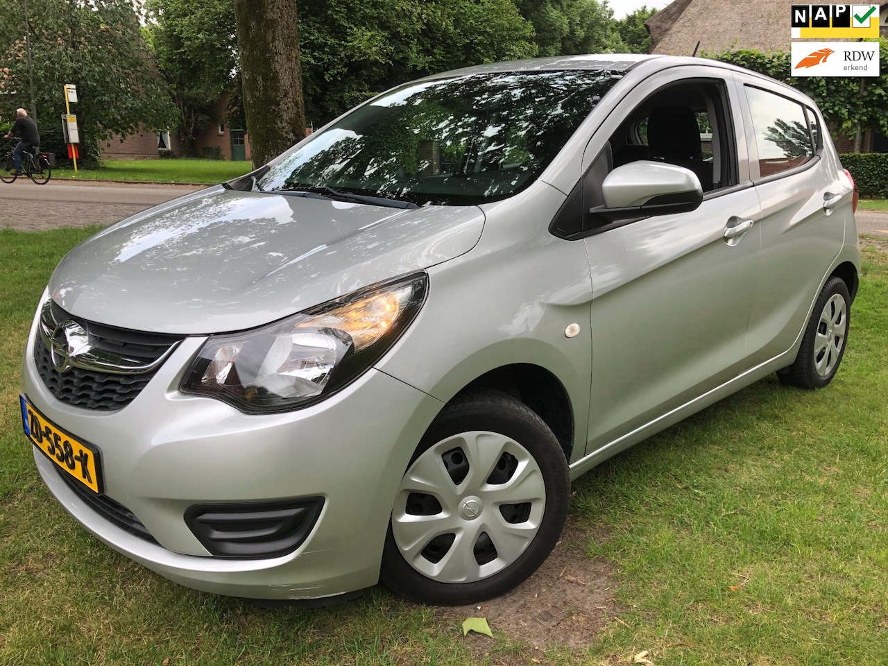 Opel Karl - 1.0 ecoFLEX 120 Jaar Edition / APK 08-02-2027 - AutoWereld.nl