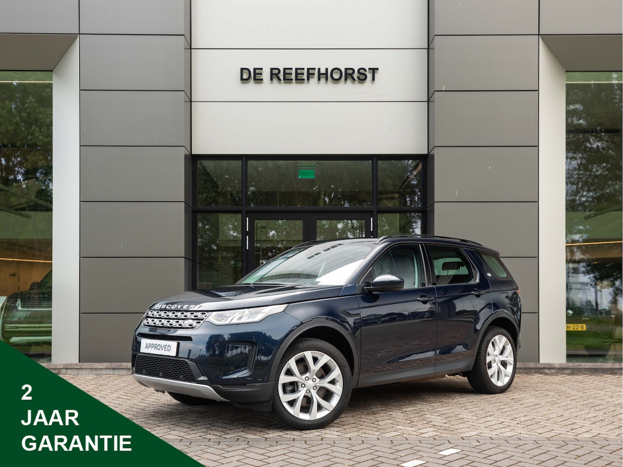 Land Rover Discovery Sport - P300e 1.5 S | Achteruitrijcamera | 24 maanden Land Rover Approved garantie - AutoWereld.nl