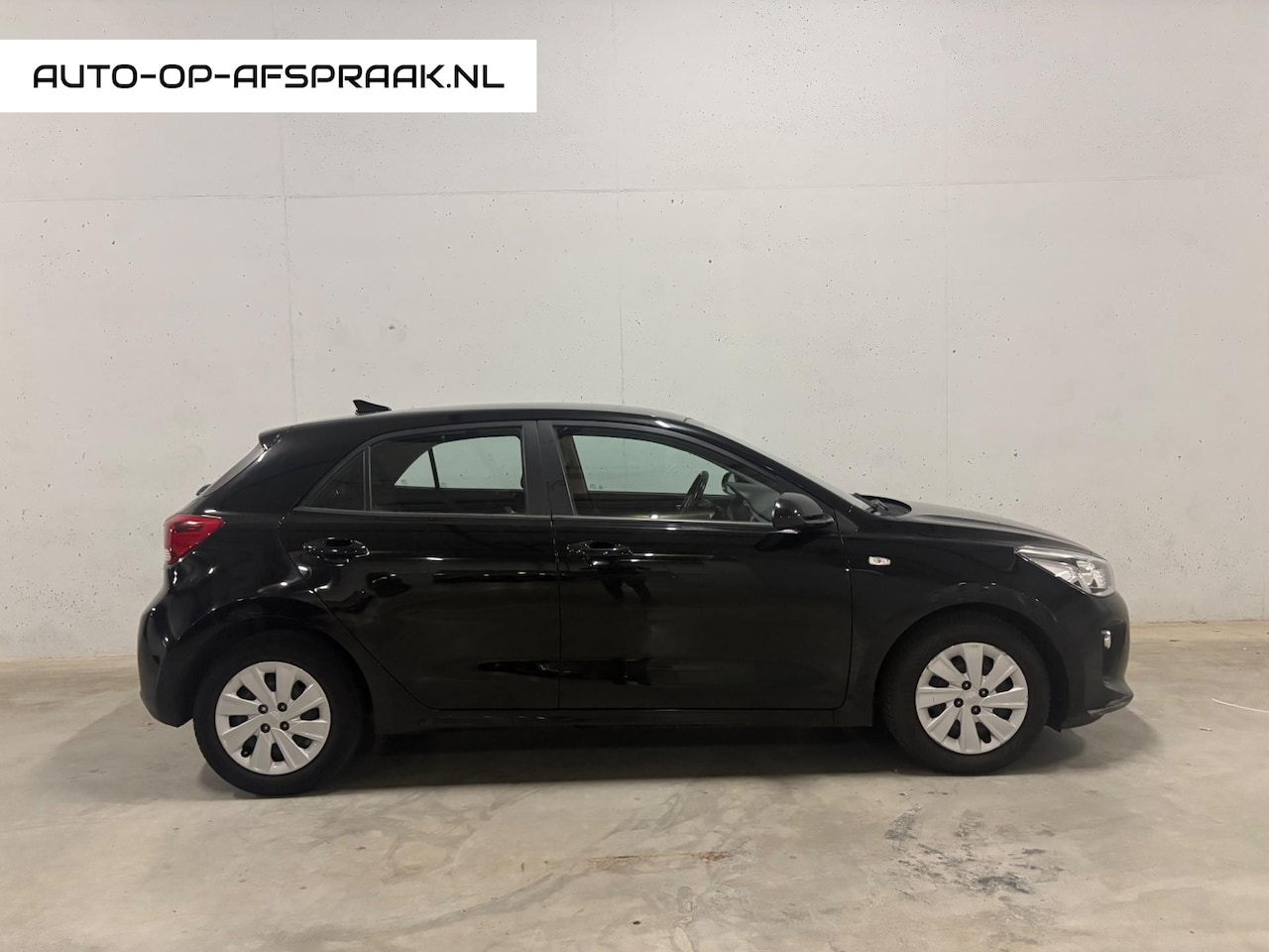 Kia Rio - 1.0 TGDI DynamicLine 5drs. Airco Cruise Navi APK NAP - AutoWereld.nl