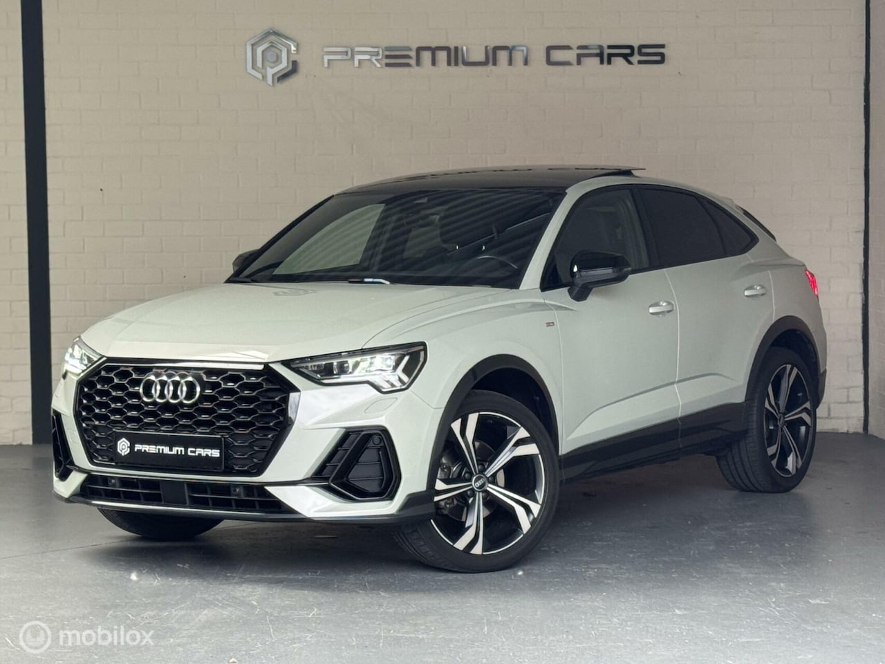 Audi Q3 Sportback - 35 TFSI 3X S-Line Pano Keyless B&O Trekhaa - AutoWereld.nl