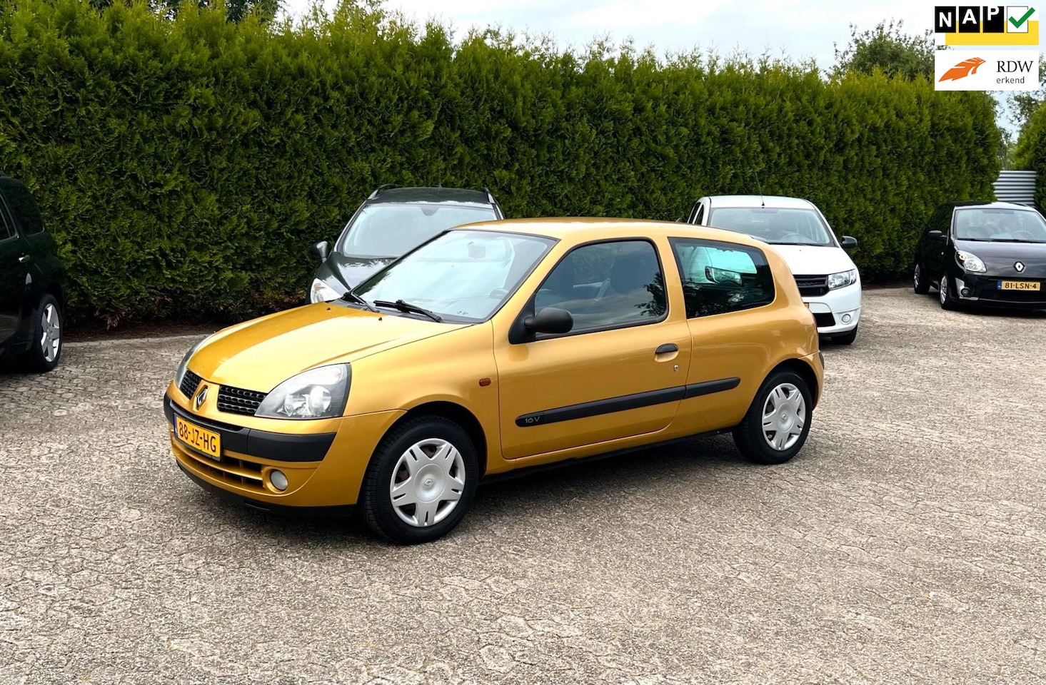 Renault Clio - UNIEK!! 39.099 KM NAP!! AIRCO!! RIJD NIEUW!! NIEUWSTAAT!! - AutoWereld.nl