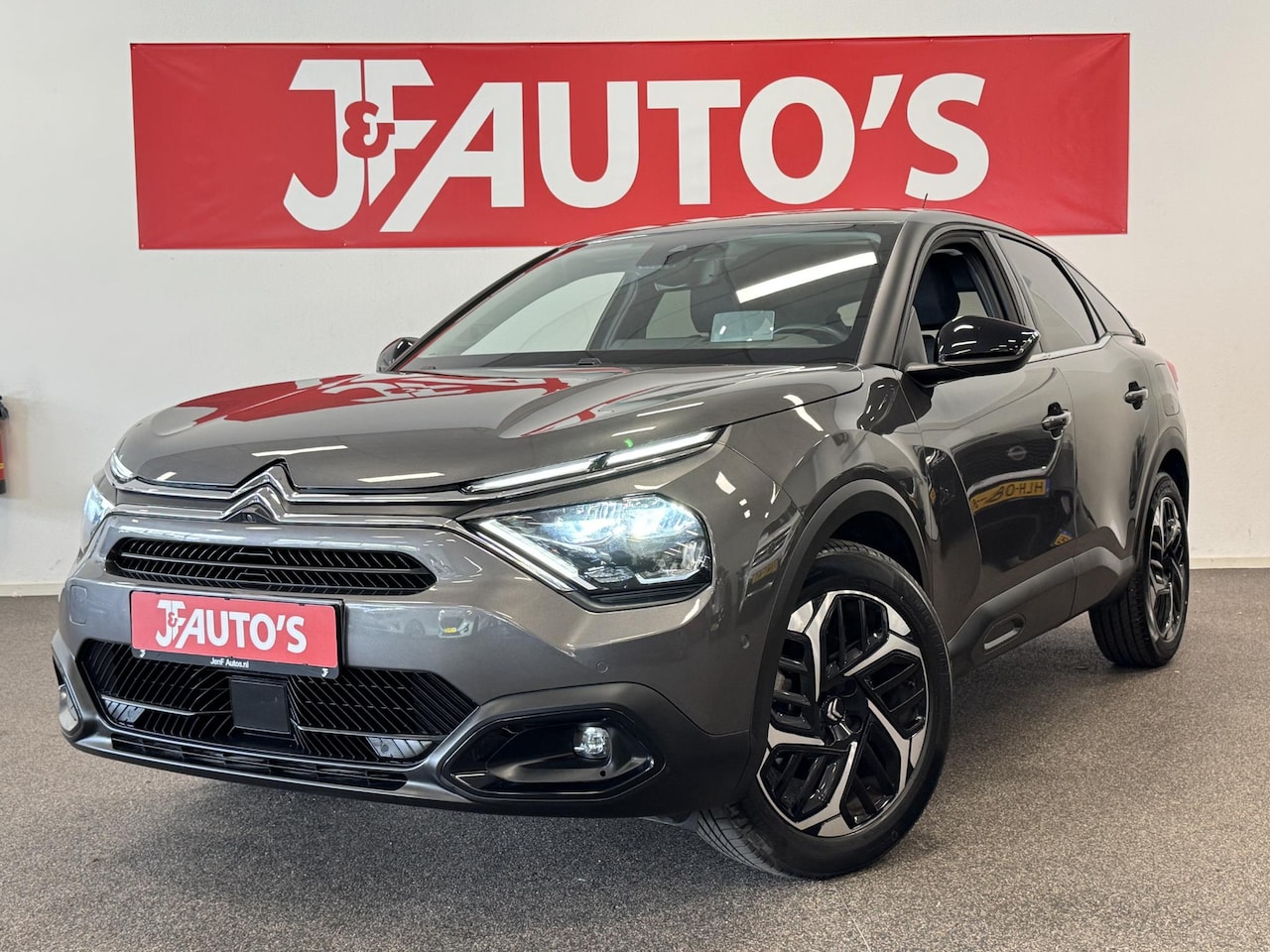 Citroën C4 - 1.2 Puretech Shine NAVIGATIE/CAMERA, CRUISE, ECC AIRCO - AutoWereld.nl