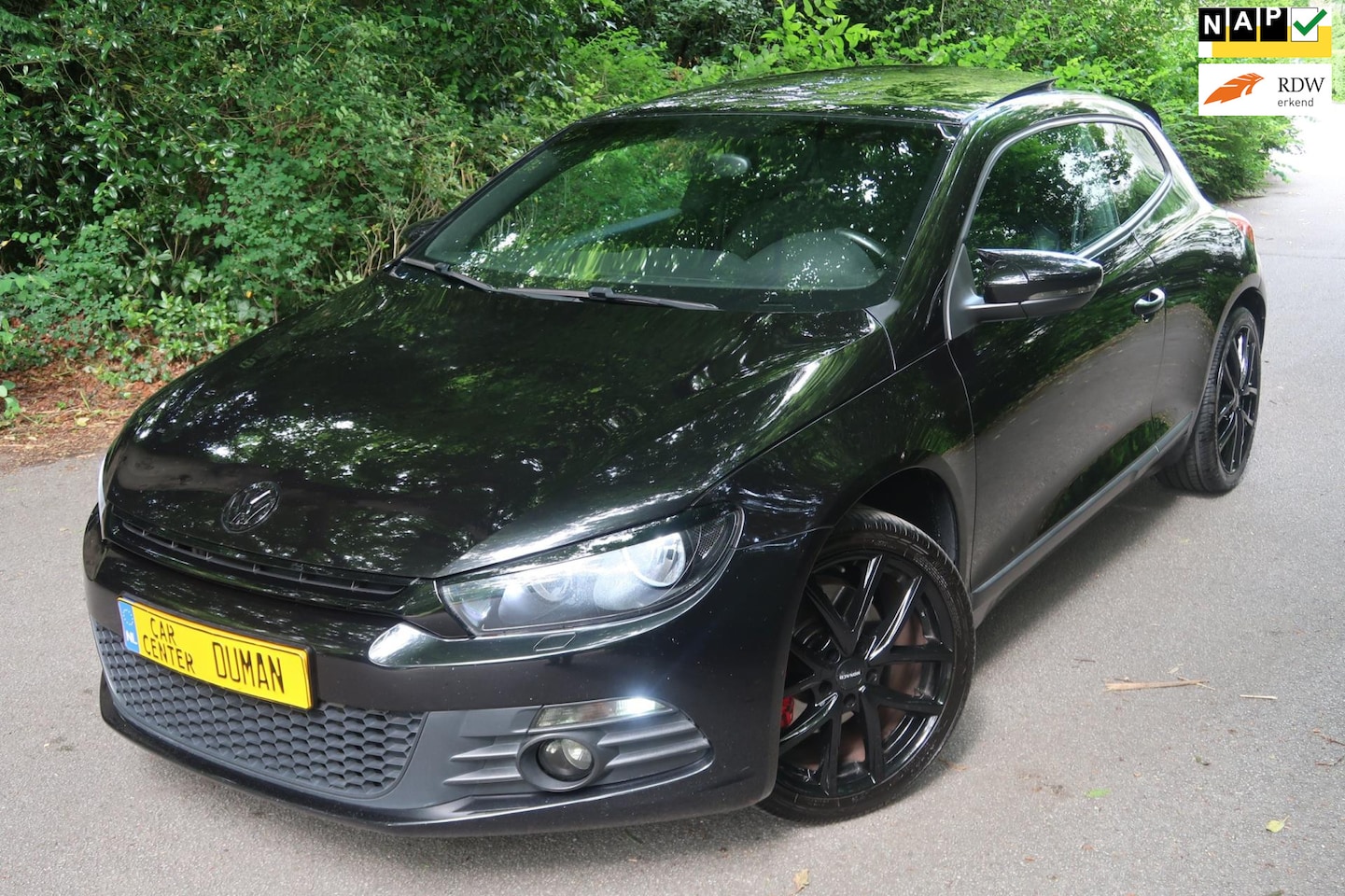 Volkswagen Scirocco - 2.0 TSI Clima Pano Leer DSG PDC Carplay - AutoWereld.nl