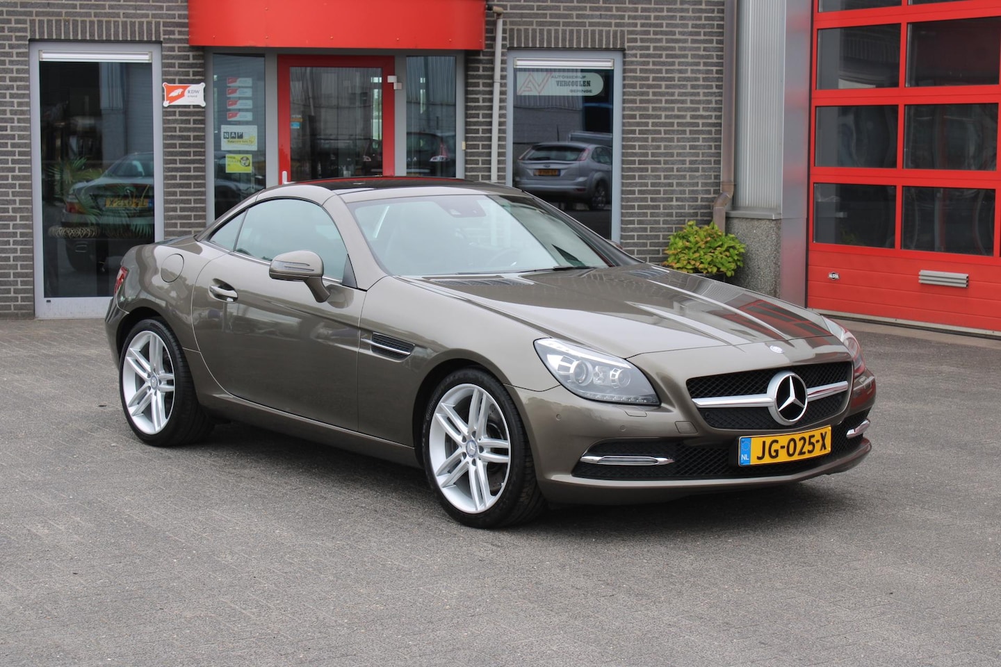 Mercedes-Benz SLK-klasse - 250 Harmann Kardon/Leder/Navi - AutoWereld.nl