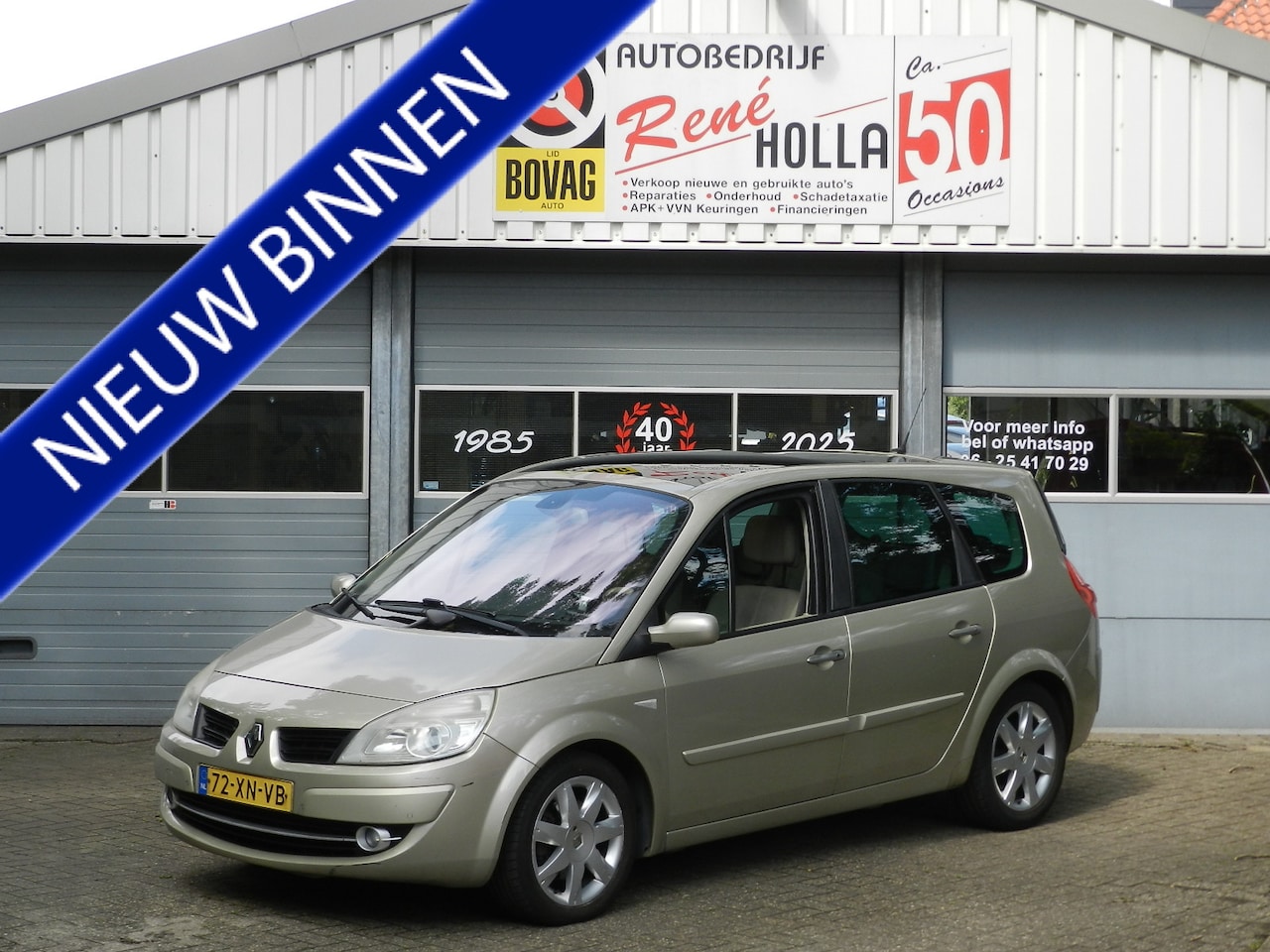 Renault Grand Scénic - 2.0-16V Privilège Dubbel panodak Trekhaak Camera 1e eigenaar - AutoWereld.nl