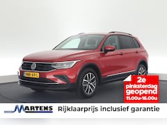 Volkswagen Tiguan - 1.4 TSI 245pk eHybrid Life Stoelverwarming Virtual Cockpit Navigatie
