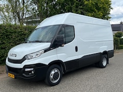 Iveco Daily - 35C18 3.0 180pk L2H2 Automaat | 3500kg trekgewicht