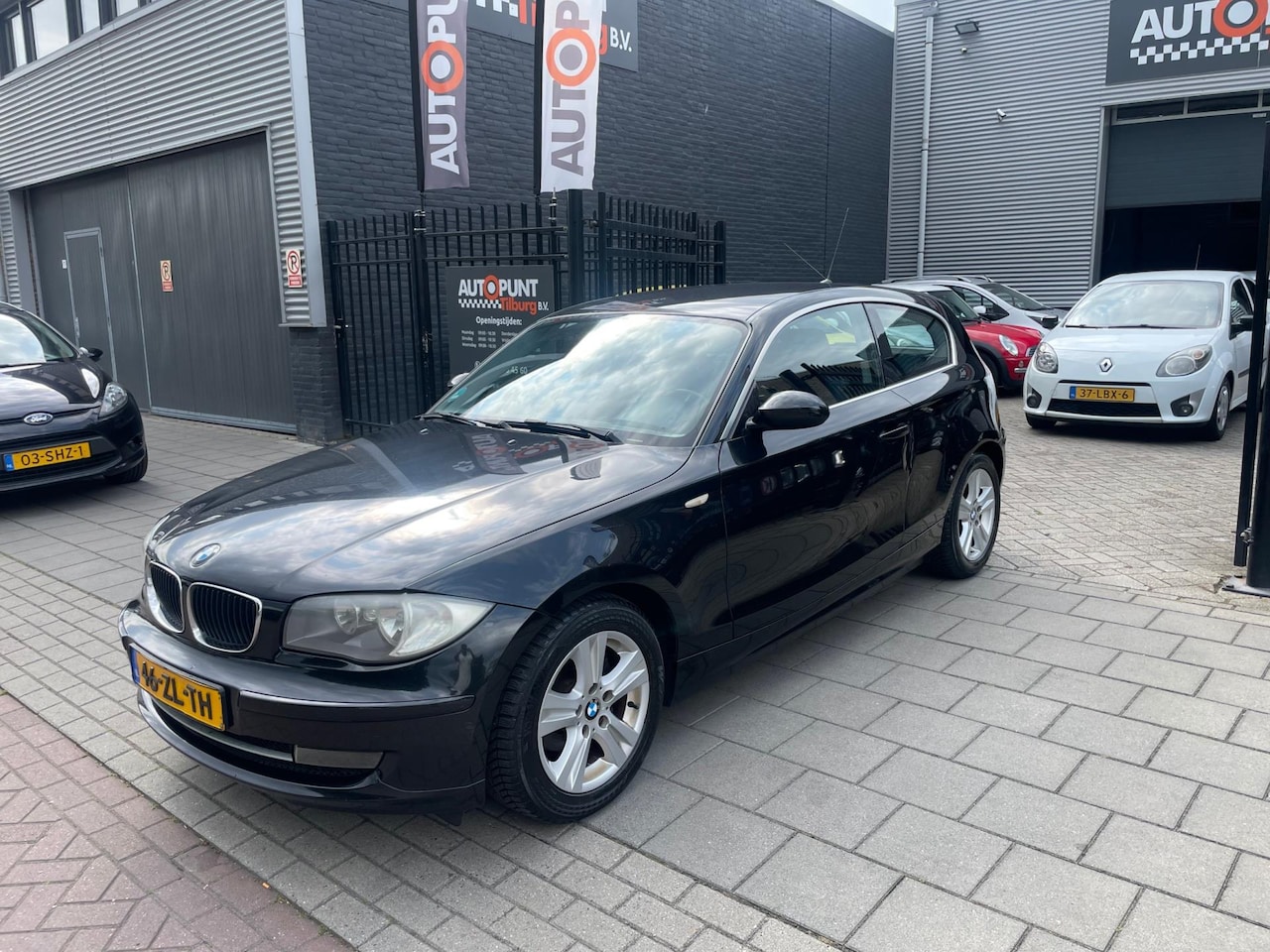 BMW 1-serie - 116i Introduction 3e Eigenaar! Airco NAP APK - AutoWereld.nl