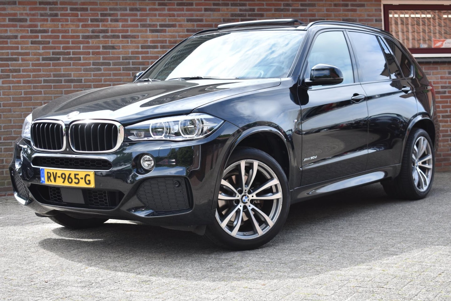 BMW X5 - XDrive30d High Executive 7p. '18 LED Pano M Pakket Leder Clima Navi Cuise - AutoWereld.nl