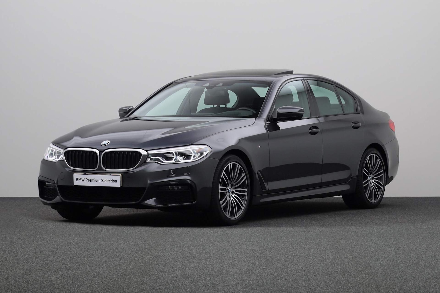 BMW 5-serie - sedan 520i High Executive Edition | Hifi System | Elektronisch Glazen Schuif/Kanteldak | P - AutoWereld.nl