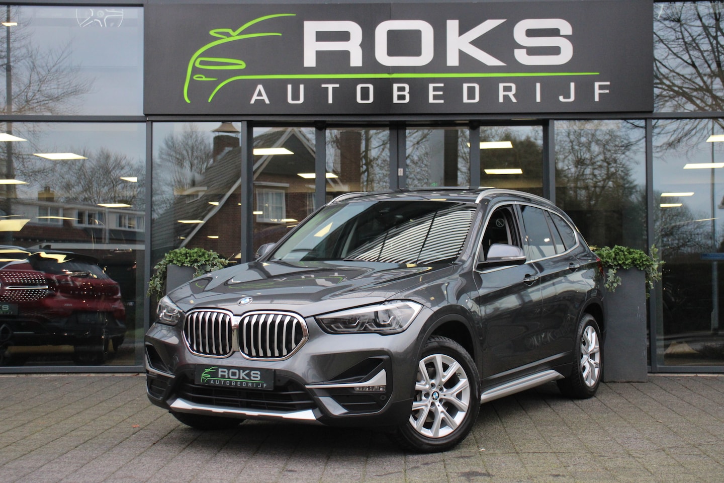 BMW X1 - sDrive18i High Executive X-Line - AutoWereld.nl