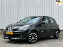 Renault Clio - 1.2 TCE Dynamique Airco, Navi, Camera, Stoelverwarming, PDC, CruiseControle, ElektrischeRa