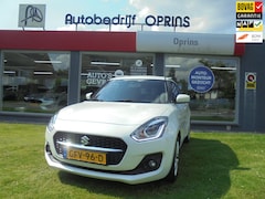 Suzuki Swift - 1.2 Select Smart Hybrid 5drs, Airco, Cruise Control, Parkeersensoren en Camera achter,