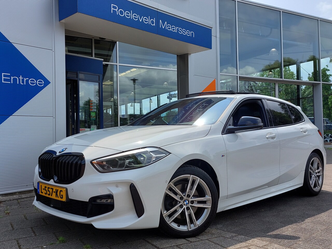 BMW 1-serie - 116i Automaat Business Edition M-Sport | Navi | Apple Carplay+Android Auto | Clima | Cruis - AutoWereld.nl