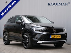 Opel Grandland - 1.2 Turbo 130pk Ultimate AUTOMAAT 19 inch / Apple Carplay / LED-koplampen / Comfortstoelen