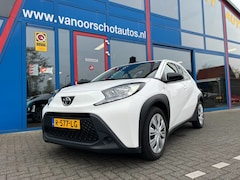 Toyota Aygo X - 1.0 VVT-I Play Navi Carplay Camera Led 5-Deurs Airco