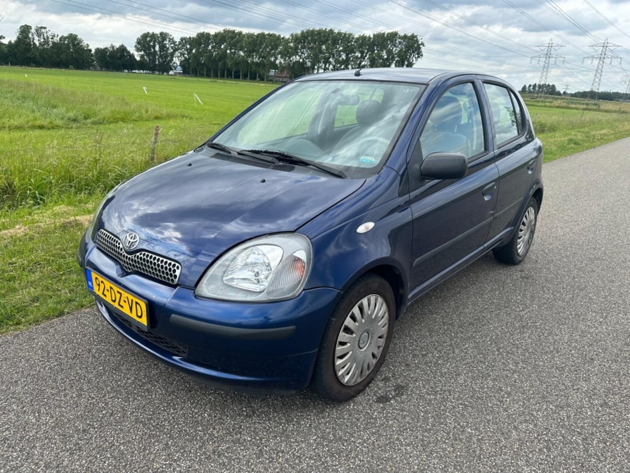 Toyota Yaris - 1.3-16V VVT-i Sol 1.3-16V VVT-i Sol AIRCO ! - AutoWereld.nl