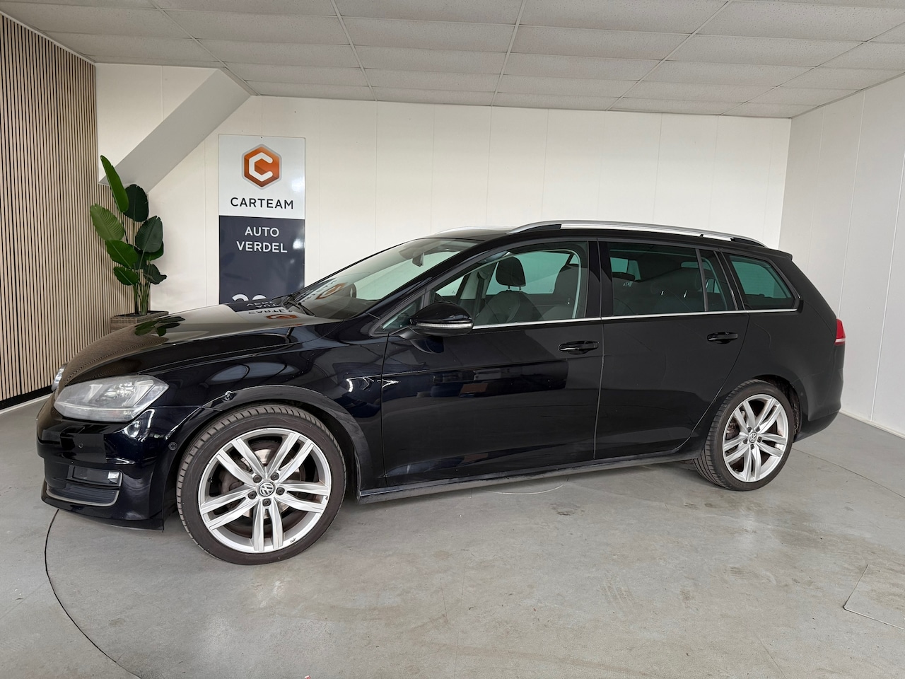 Volkswagen Golf Variant - 1.4 TSI Highline Automaat, Airco, Panodak - AutoWereld.nl