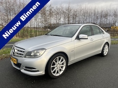 Mercedes-Benz C-klasse - 180 AUT. Avantgarde Schuifkantdak Pdc Navi Stoelverw