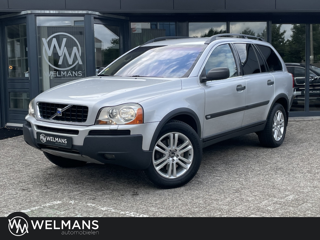 Volvo XC90 - 2.5T AWD Geartronic Exclusive Zeer nette staat l Youngtimer - AutoWereld.nl