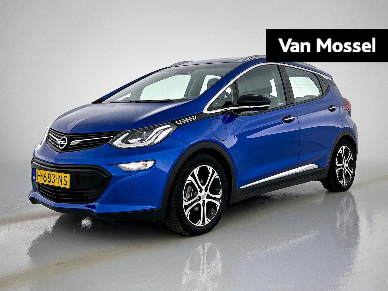 Opel Ampera-e - Business executive 60 kWh | 204pk | 41.000km! | Lederen Bekleding | - AutoWereld.nl