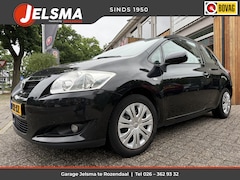 Toyota Auris - 1.6-16v Sol 3d., Clima | Youngtimer