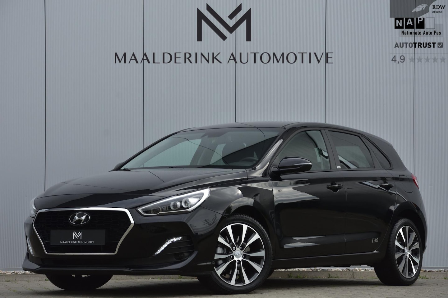 Hyundai i30 - 1.4 T-GDI Automaat Premium Camera, Navi, Stoelverwarming, Led - AutoWereld.nl
