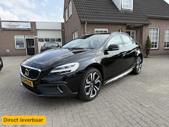 Volvo V40 Cross Country - 1.5 T3 Aut. Navigatie Leder Stoelverw. Xenon