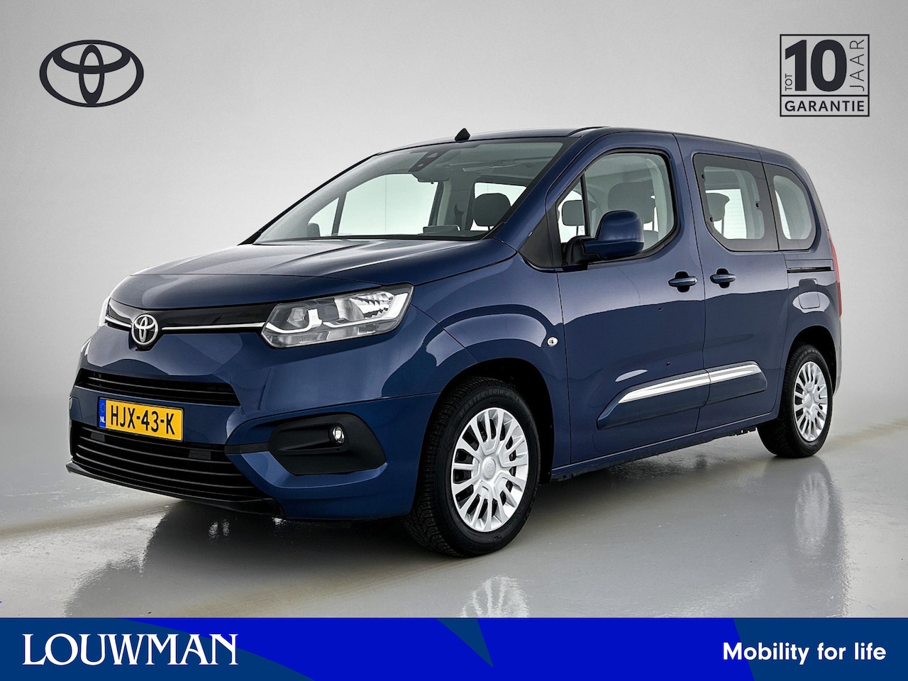 Toyota ProAce City Verso - 1.2 Turbo Active Limited | 5 persoons MPV | trekhaak | Navigatie | Airco | 6 versnelling | - AutoWereld.nl
