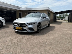 Mercedes-Benz A-klasse - 180 AMG Panoramadak Sfeerverl. Beschadigd Keyless go etc etc