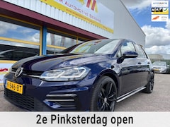 Volkswagen Golf - 1.5 TSI DSG Highline Business 3X R-LINE